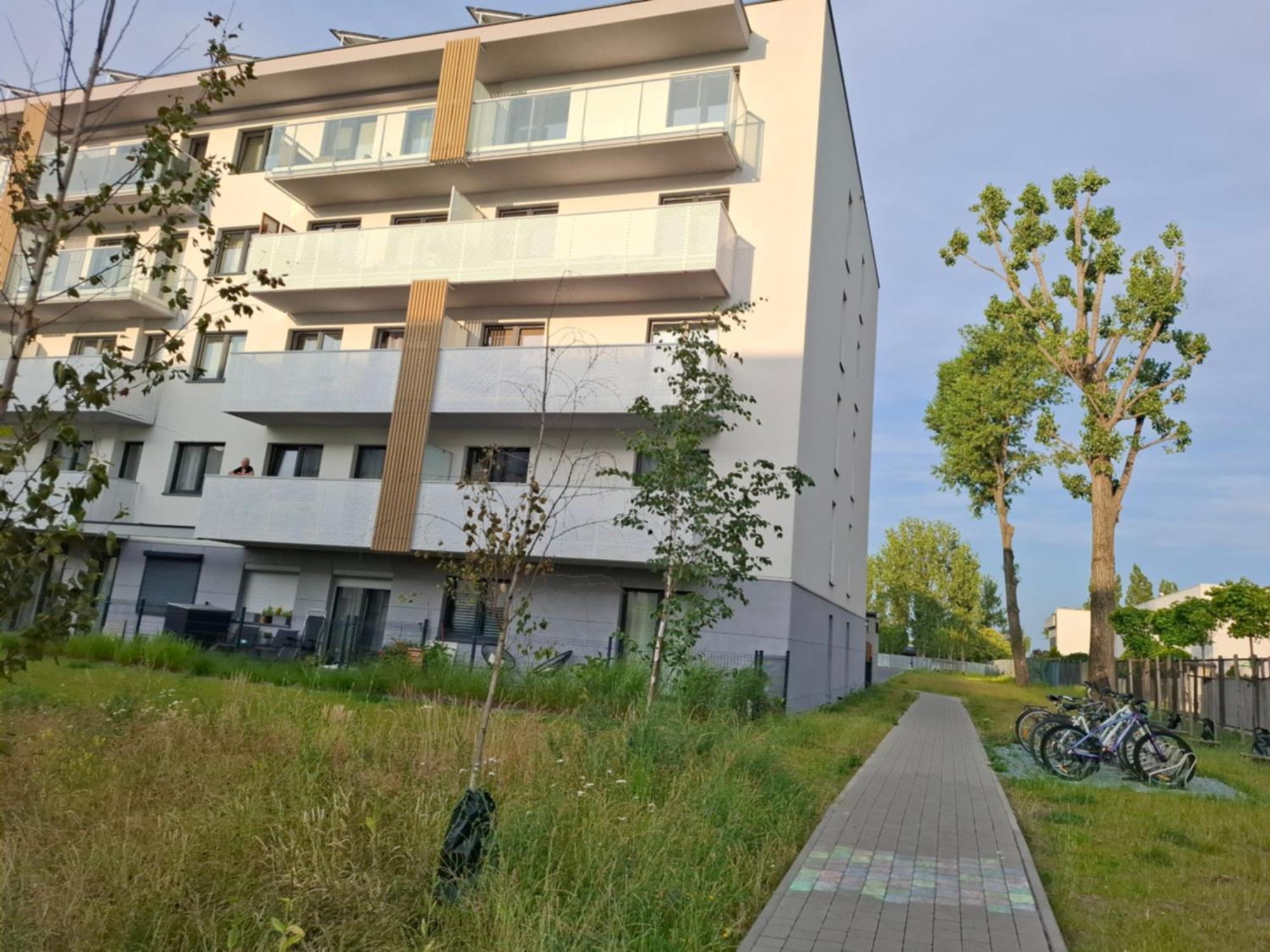 Bagry Rooms2 - Z Sypialnia I Miejscem Postojowym * Krakow