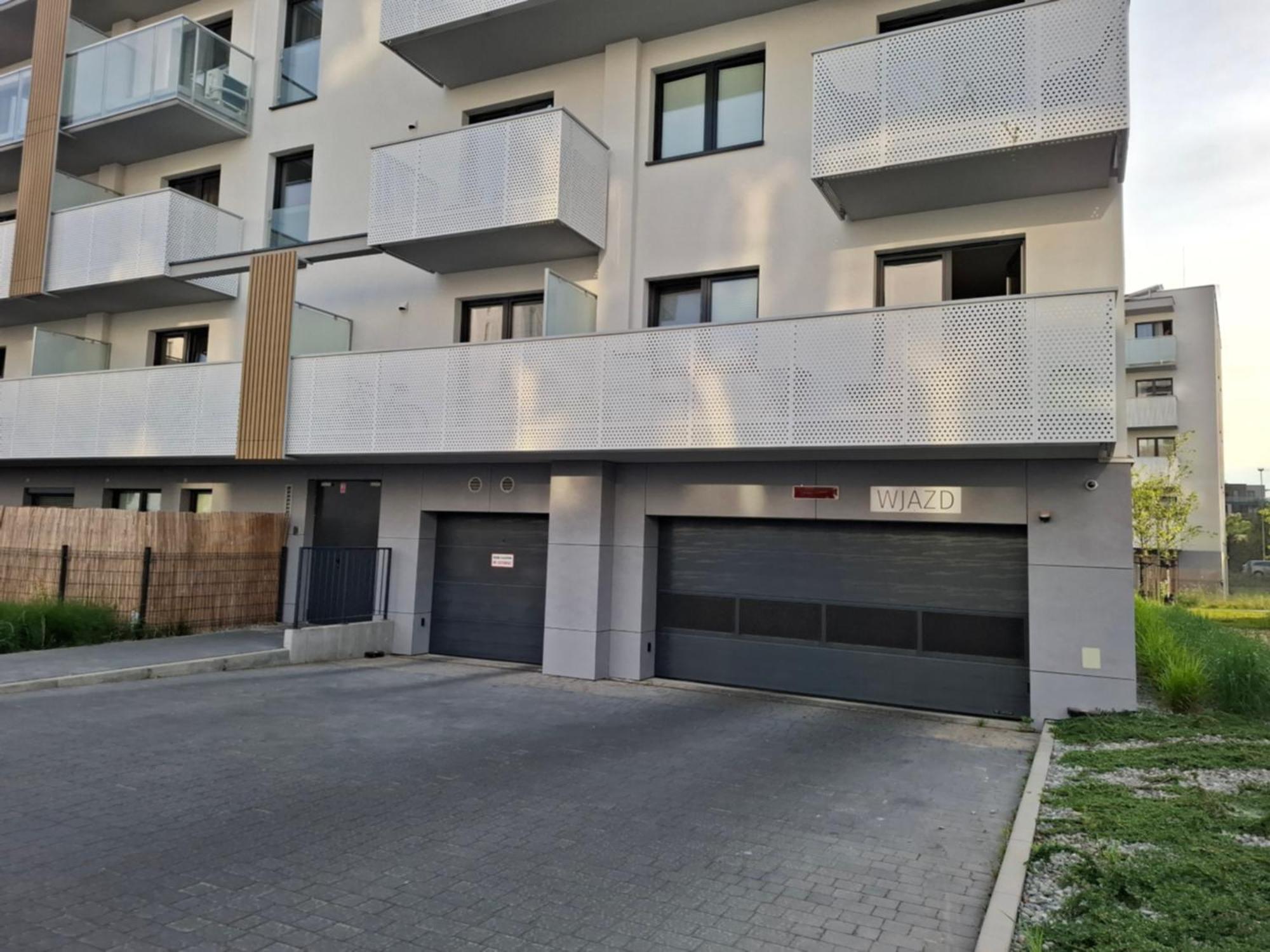 Bagry Rooms2 - Z Sypialnia I Miejscem Postojowym * Krakow