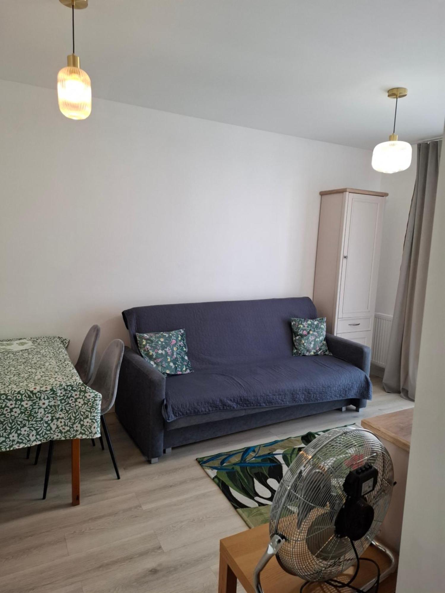 Bagry Rooms2 - Z Sypialnia I Miejscem Postojowym Krakow
