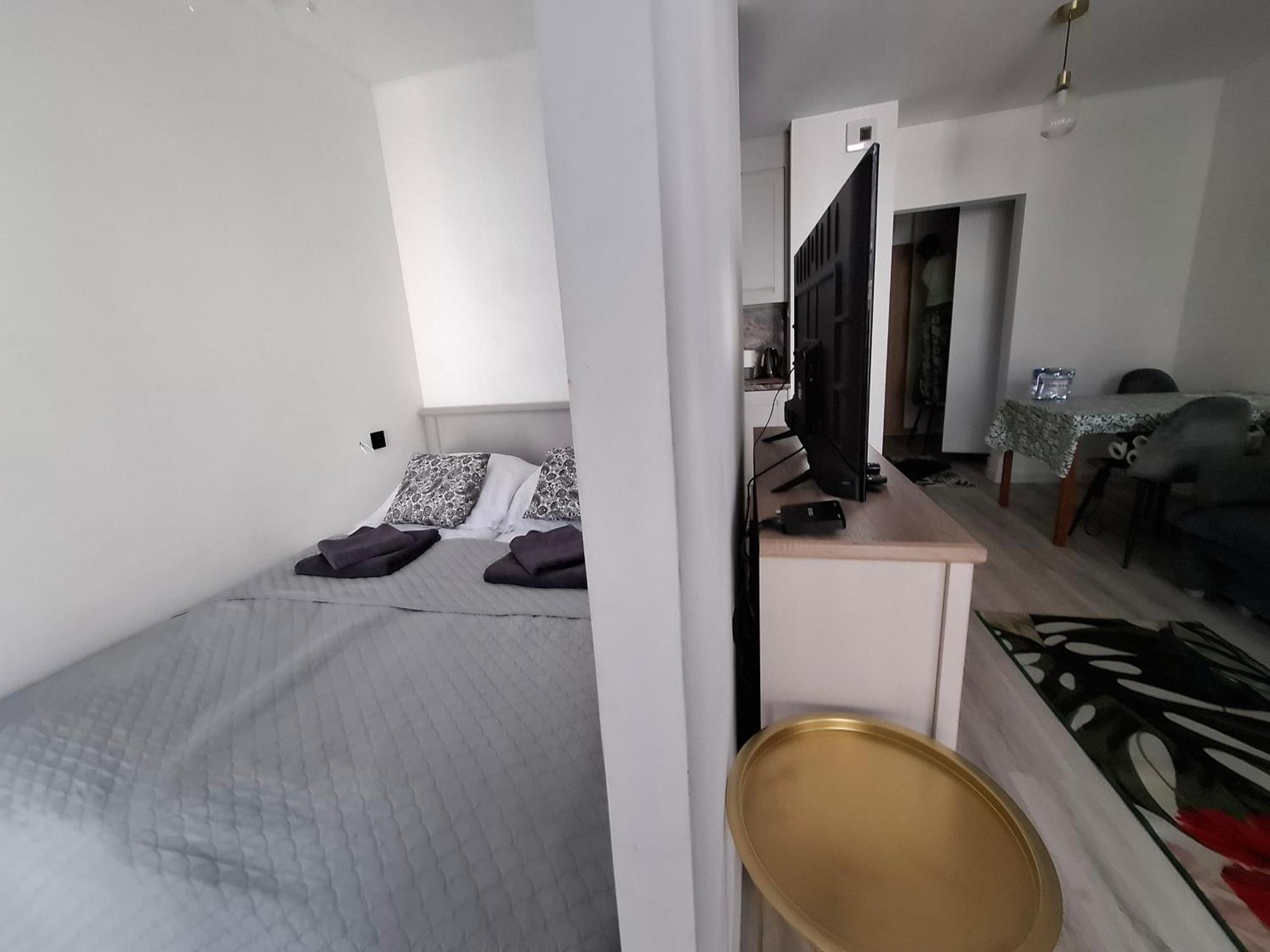 Bagry Rooms2 - Z Sypialnia I Miejscem Postojowym Apartment